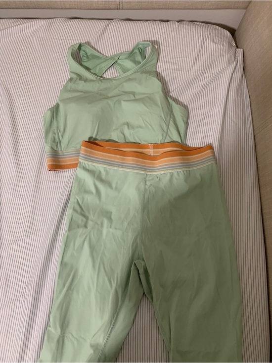 POPFLEX Tops - Popflex Mint Green Retro Rainbow Set